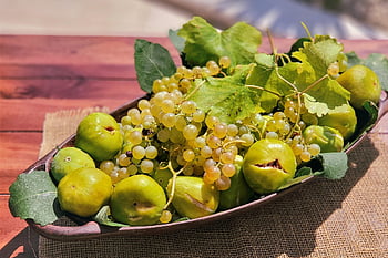 grapes, figs, fruit, juicy, green Grape, green Figs, nature, food, nutrition, arrangement, ripe