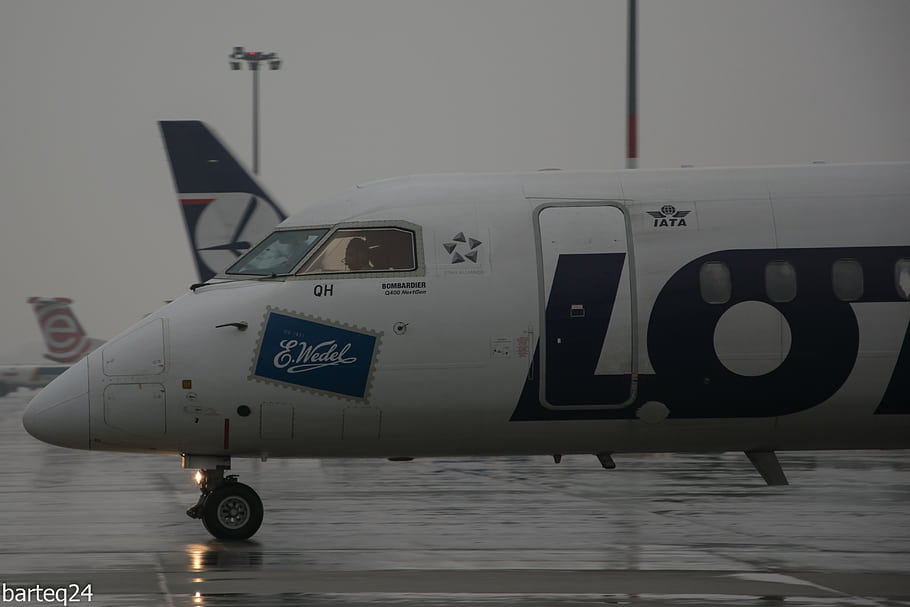 Bombardier Dash 8, Q400, SP-EQH, LOT Polish Airlines, Warsaw Chopin Airport, Poland, Polska, Mazovia, Mazowsze, Warszawa, Warsaw