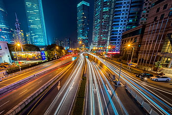 timelapse fotografie, vozidlo, betonové silnici, výšková budova, v noci, městské panoráma, Závalné světelné stezky, tyčící se mrakodrapy, Dynamická dlouhá expozice, noční záběr, světla města
