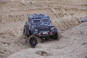vehicle, suv, jeep, tires, electric Motor, antenna, battery, competition, control, suspension, model