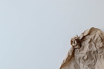 しわくちゃの茶色の紙、 空白の表面、 デザインモックアップ、 しわくちゃの紙、 茶色い紙、 空白のテーブル、 最小限の背景、 テクスチャ、 紙のテクスチャ、 単純な背景、 しわくちゃのテクスチャー