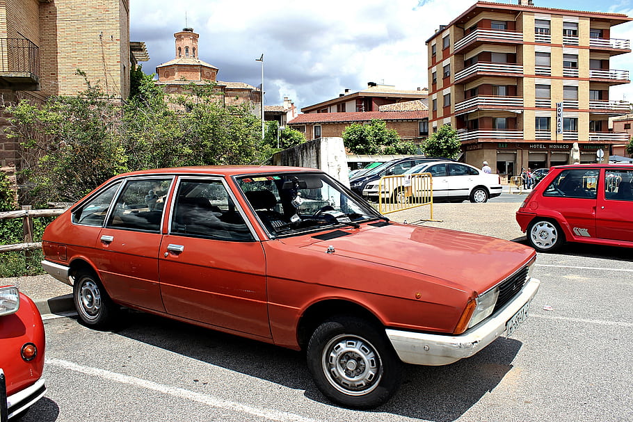 Chrysler, 150, GLS, 1977, classic car, red car, parking lot, European architecture, hotel, trees, vintage