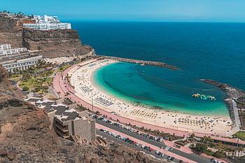 Playa de Amadores, fotografia aerea, mare turchese, Gran canaria, Spagna, spiaggia, vista incredibile, paesaggio costiero, località balneare, destinazione di vacanza, bellezza naturale