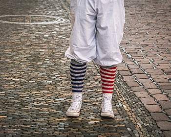 socks, striped Socks, blue, red, shoes, casual Shoes, white Pants, carnival, hemdglunker