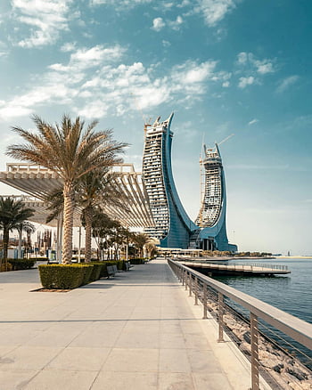 Katara Towers, doha, katar, mrakodrap, modrá obloha, nábřeží, palmy, nádherný výhled, moderní architektura, panoráma města, městské krajiny