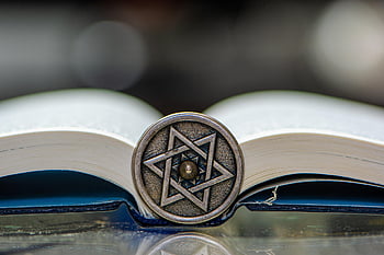 Magen David、 ユダヤ教、 本、 デビッドの星、 シンボル、 律法、 ソラ、 ユダヤ人の聖書、 ヘブライ語、 コンテンポラリー、 宗教