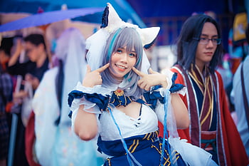 cosplay, Anime kostým, veselý cosplayer, Barevný kostým, venkovní akce, krásná žena, kostým, anime charakter, událost cosplay, cosplayer, Anime fanoušci