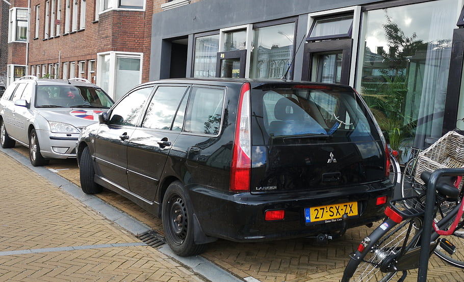 Mitsubishi, Lancer, Break, 2006, car, black, Delft, 27-SX-ZX, station wagon, parked, street