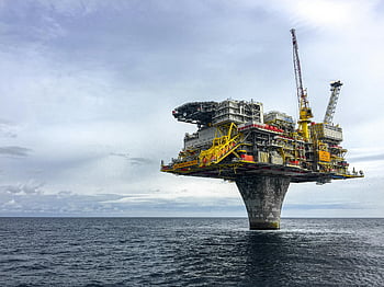 πλατφόρμα πετρελαίου, Βόρεια Θάλασσα, υπεράκτια βιομηχανία, μεγάλη πλατφόρμα πετρελαίου, Νορβηγία, δραματική άποψη, βιομηχανική δομή, θαλάσσια μηχανική, παραγωγή ενέργειας, εξέδρα άντλησης πετρελαίου, υπεράκτιος γεώτρηση