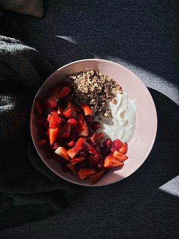 뮤 즐리, 요거트, 딸기, 아침 사발, 그래 놀라, 평면도, 영양가있는 아침 식사, 건강한 식사, 과일 그릇, 아침 식사, 낙농 제품