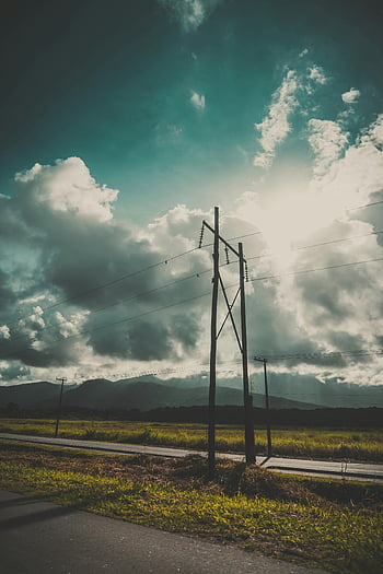post negru, linii de înaltă tensiune, dramatic cer, peisaj vast, frumusețea naturii, rolul energetic, câmp deschis, nor cer, rural, stâlpi de utilitate, vedere scenică