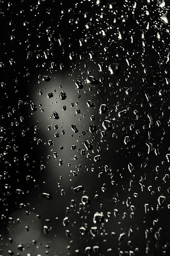 kapky na skle, detailní fotografie, kapky deště, skleněné okno, makro zobrazení, rozmazané pozadí, kapky vody, detailní makro, skleněný povrch, makro fotografie