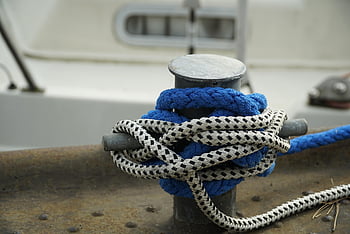 tie Up, moor, ship, berthing, port, bollard, rope, knot, nautical