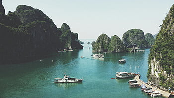 záliv Halong, vápencové ostrovy, lodí, navigace, dechberoucí výhled, formace ostrova, Vietnam, tyrkysové vody, přirozený zázrak, cíl cesty, scénické krajiny