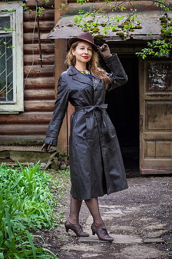 žena, 40s, retro, vinobraní, Dějiny, Móda 40. let, prastarý styl, čepice, Kožený kabát, francouzština, dřevěný dům