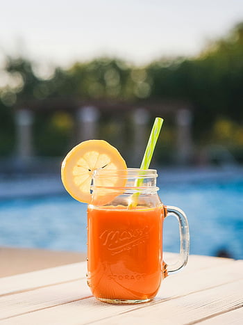 pomerančový džus, mason jar, plátek citronu, osvěžující nápoj, letní nápoj, u bazénu, čirý skleněný hrnek, sláma, venkovní, nápoj, citrus