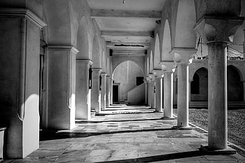 die Architektur, Säulen, Kirche, Griechenland, Kykladen, Naxos, Kircheneingang, einfarbig