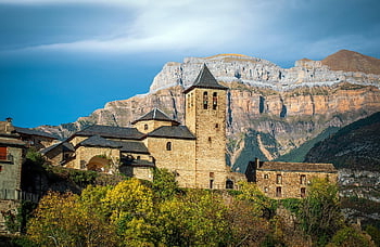 vesnice, Příroda, kostel, věž, středověký, architektura, budova, město, Pyreneje, krajina, hory