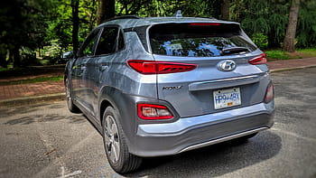 Tipperary Park, New Westminster, 2019 Hyundai, Kona Electric, Auto, Parkplatz, Bäume, draußen, Fahrzeug, Nummernschild, Natur
