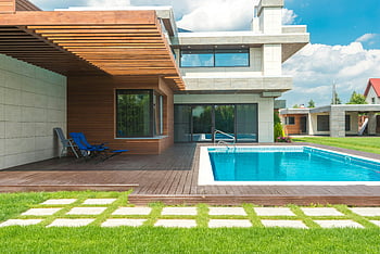 krásný dům, plavecký bazén, Současná vila, Elegantní terasa, luxusní bydlení, moderní domov, Venkovní obytný prostor, Relaxace u bazénu, architektonický design, Na dvoře oáza, Villa s bazénem