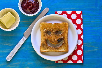 smiley, geroosterd brood, ontbijt, boter, jam, brood, maaltijd, voedsel, vreugde, gelukkig, glimlachen