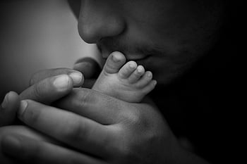 father, baby, love, monochrome, foot, kiss, child, dad, fatherhood, family, paternity