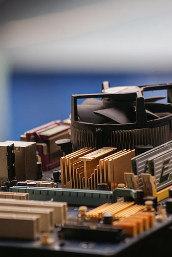 古いパソコン、 コンピュータのマザーボード、 技術要素、 詳細なビュー、 マザーボードのコンポーネント、 コンピューターハードウェア、 ビンテージコンピューター、 CPUクーラー、 回路基板、 電子部品、 コンピュータ部品