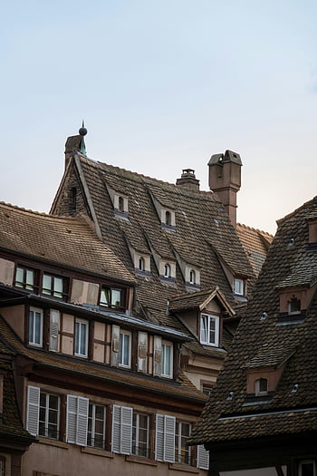 Straatsburg, Frankrijk, middeleeuwse architectuur, historische gebouwen, unieke daken, oude gebouwen, Charmante architectuur, Europese stad, traditionele daken, Franse cultuur, Europese geschiedenis