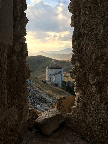 castle, window, italy, abruzzo, rocca Calascio