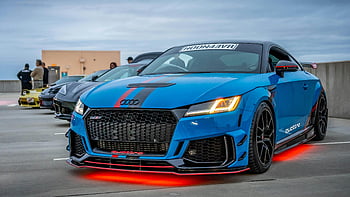 blå Audi TT, anpassad Audi TT, neonljus, Urban miljö, sportbil, blå bil, Audi TT sportbil, egen bil, stadsparkering, bilshow, quattro
