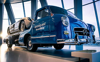 mercedes-benz, Závodní kamion, vinobraní auto, Vnitřní showroom, Moderní showroom, klasické auto, modrý vozík, Rennabteilung, kamion Mercedes-Benz, vozidla, historie automobilů