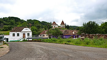 evangelická církev, Moardas, gotický styl, Old Saxon Village, zvonice, Střecha ve tvaru pyramidy, obnovení oltáře, Renovace orgánů, práce na ochraně přírody, Saské asociace, Německo
