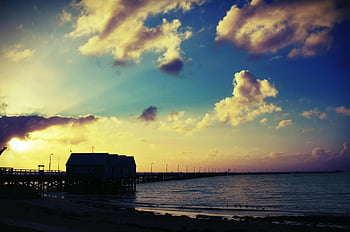 busselton móló, Nyugat-Ausztrália, napnyugta, drámai felhők, óceán, tenger, nappal, strand, móló, festői kilátás, part menti táj