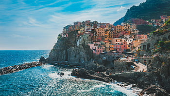 Cinque terre, żywe domy, Klif, ocean, nadmorska sceneria, Włochy, nadmorska miejscowość, kolorowe budynki, śródziemnomorski, nadmorski, miasteczko na wybrzeżu