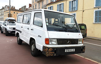 mercedes, MB100, sprinter, 1992, dodávka, bílý, chalon sur saone, 2,4 D, 56 HP, zaparkováno, ulice