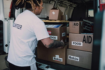 dobrovolník, Aid Boxes, Potravinový štítek, veřejné služby, medicína, potravinovou pomoc, lepenkové krabice, dodávka, organizování, charity, dobrovolnická práce