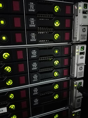 server racks, hard drives, SAS drives, SATA drives, server storage, data center, HP ProLiant, RAID configuration, server hardware