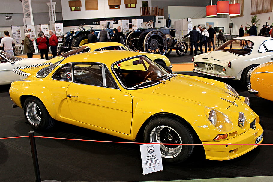Alpine Renault, A110, Grupo 4, Konkurenční vozy, Francouzské modely, 1600 motorů, 1800 motorů, žluté auto, výstava, klasická auta, motoristický sport