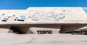 Vědecké centrum Phaeno, wolfsburg, dekonstruktivismus architektura, architektura, Německo, město, atrakce, Dolní Sasko, Interaktivní vědecké centrum