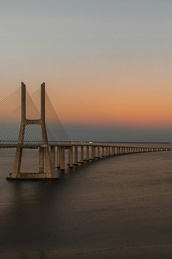 vasco da gama bridge, západ slunce, řeka tagus, Lisabon, Portugalsko, nádherný výhled, řeka, večer, architektura, mezník