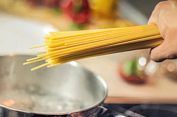 spaghetti, boiling water, chef, home kitchen, raw pasta, cooking, pot, close-up, food preparation, culinary, meal preparation