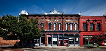 edificio storico, Oneonta, architettura vintage, Williams Grocery, facciata in mattoni, fronte negozio, dettagli architettonici, mattone rosso, scena urbana, centro città, paesaggio urbano