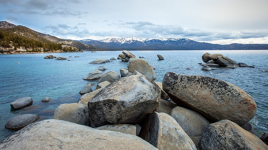 jezero, tahoe, Kalifornie, voda, Příroda, krajina, nebe, stromy, nevada, hora, dovolená