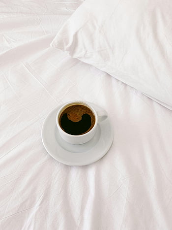 caffè nero, letto bianco, mattina rilassante, tazza di caffè, Lince bianche, lenzuola, caffè del mattino, Accogliente mattina, copriletto bianco, caffè a letto, cuscino bianco