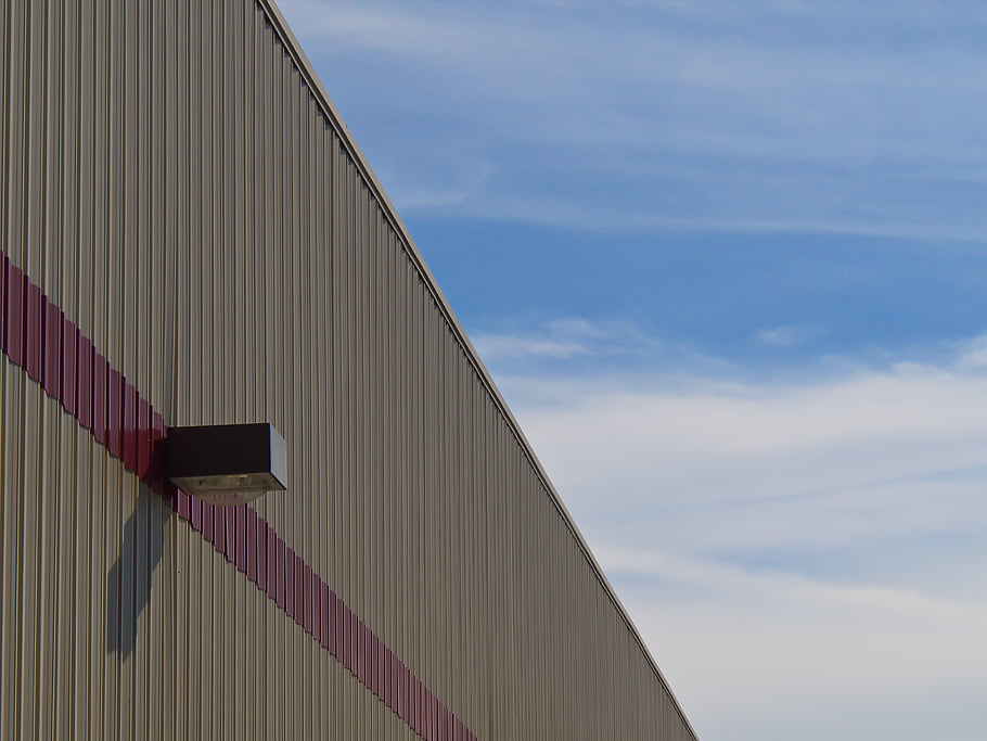 exterior, wall, light, lamp, modern, electricity, facade, industrial, building, architecture, day