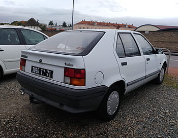 renault, 19, prima, 1990, Chalon Sur Saone, carro, branco, placa de carro, visão traseira, estacionado, cascalho