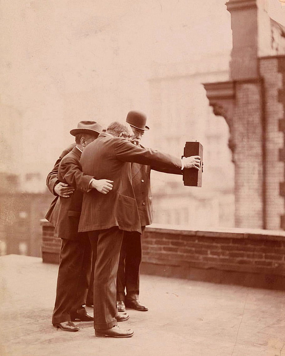Dec 1920, early selfie, selfie, Byron company, Fifth Avenue, rooftop, St. Patrick's Cathedral, Museum of the City of New York, vintage camera, photographers, group photo