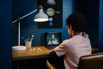 Online třída, student, laptop, lavice, učitel, zapojen, mladý student, Virtuální učení, Domácí studium, vzdálené vzdělávání, online vzdělávání