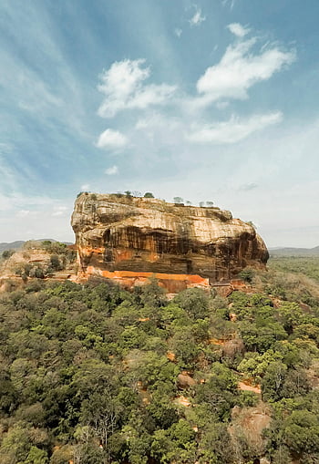 Sigiriya Rock, antik kale, Sri Lanka, yemyeşil yeşillik, kaya oluşumu, orman, görkemli görünüm, doğal manzara, tarihi alan, seyahat hedefi, doğal güzellik