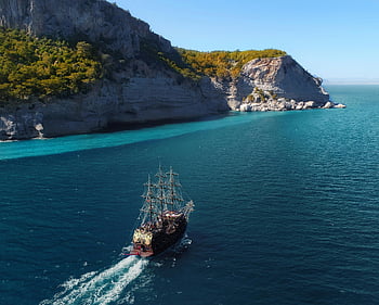 เรือโจรสลัด, การเดินเรือ, ทะเล, หน้าผาหิน, Kemer, อันตัลยา, ไก่งวง, เรือสง่างาม, วิวทะเล, การผจญภัย, ปลายทางการเดินทาง